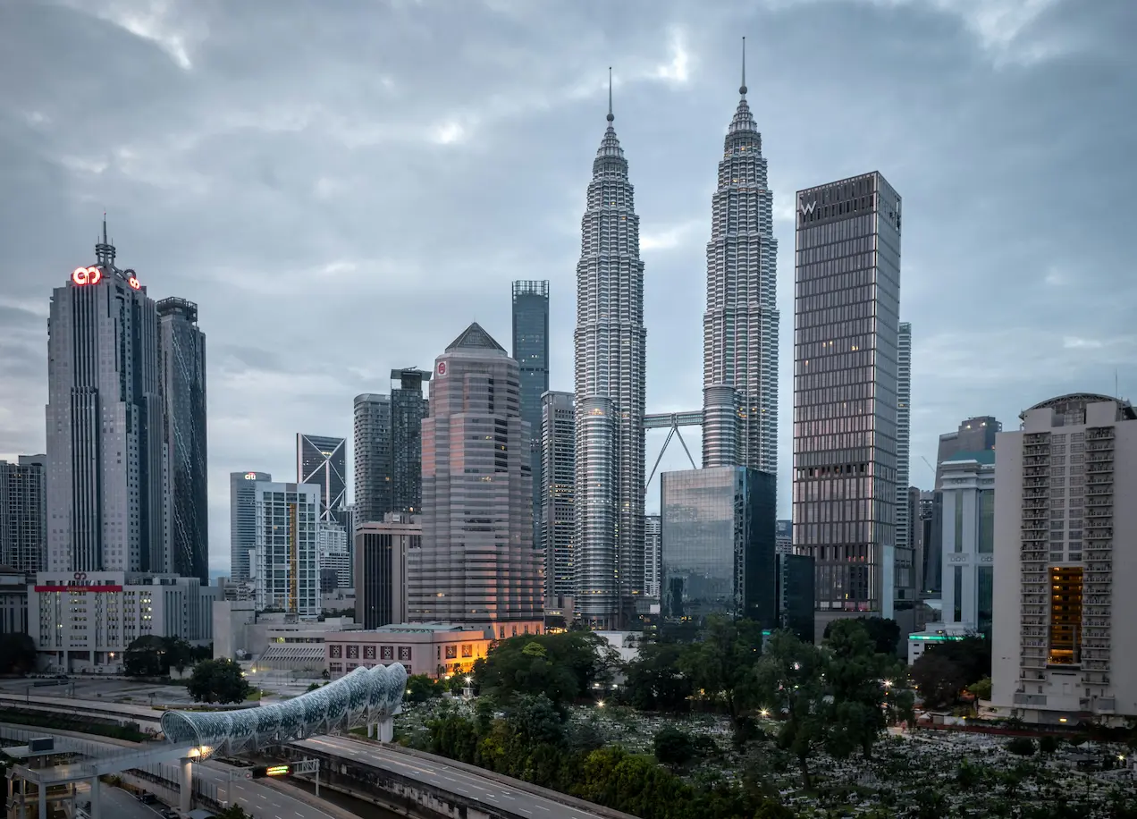 Explorar las Torres Petronas